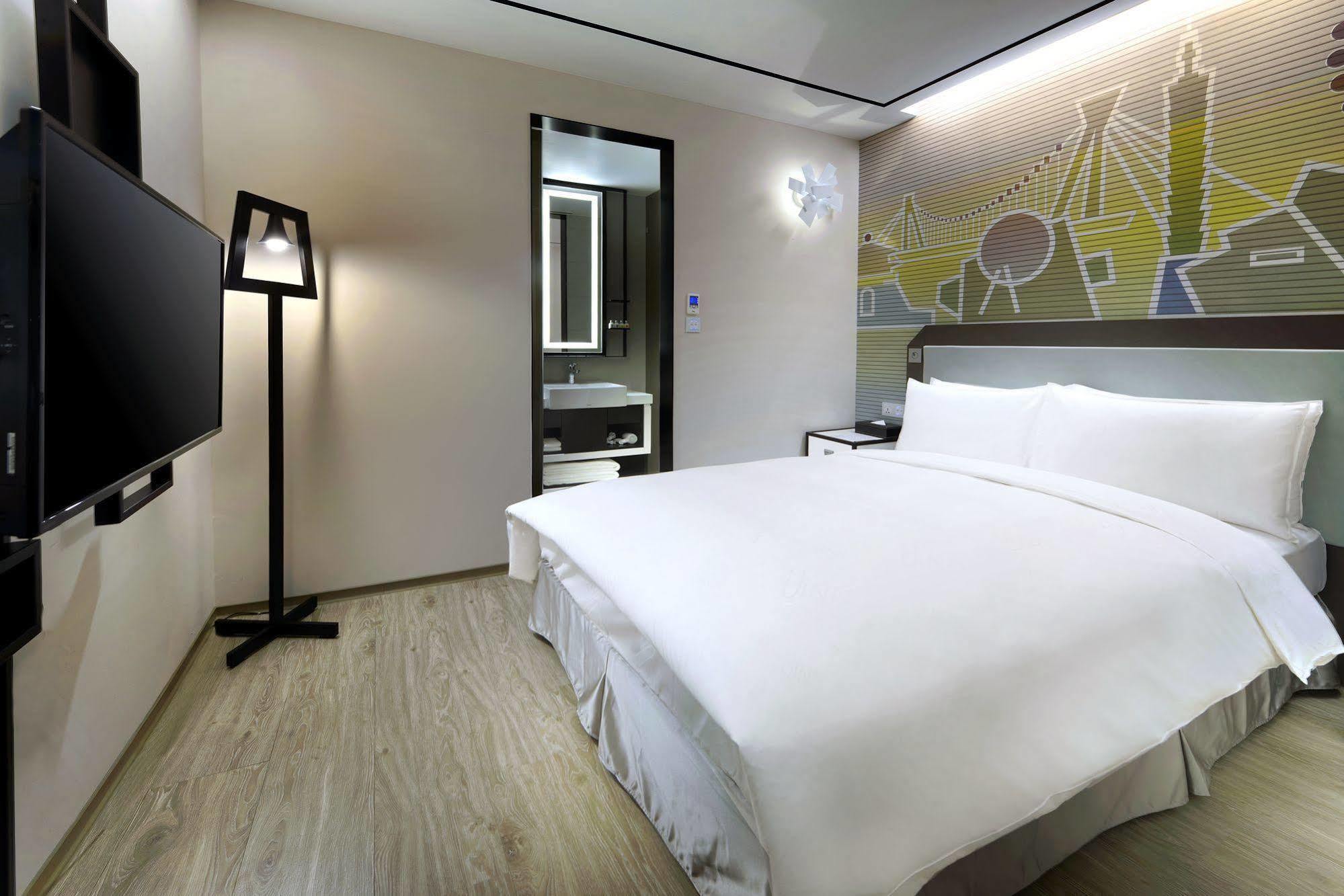 Uinn Business Hotel-Shihlin Тайбэй Экстерьер фото
