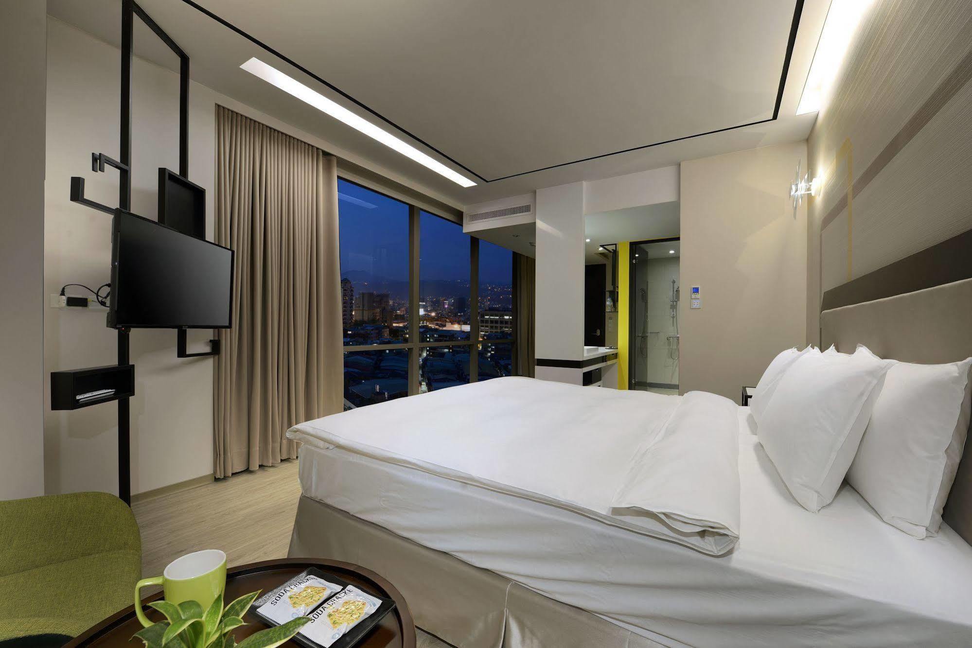 Uinn Business Hotel-Shihlin Тайбэй Экстерьер фото